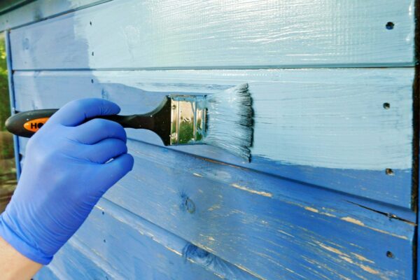 What Is the Best Paint for Exterior Woodwork